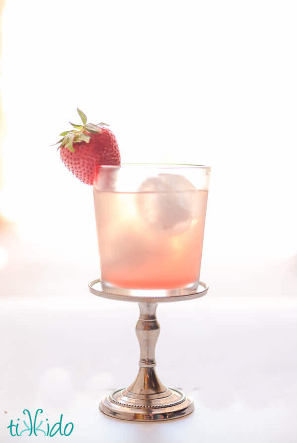 How to Make Vinegar and Fruit Shrub (Drinking Vinegar)